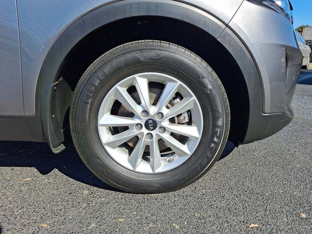 used 2019 Kia Sorento car, priced at $13,200