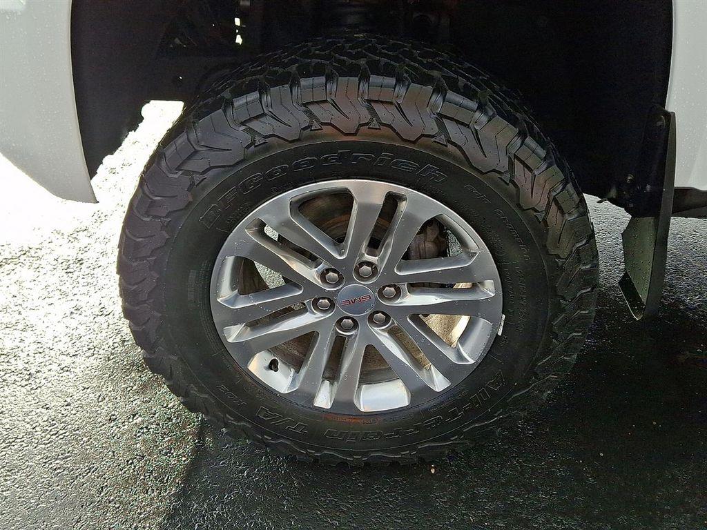 used 2015 GMC Canyon car, priced at $23,500