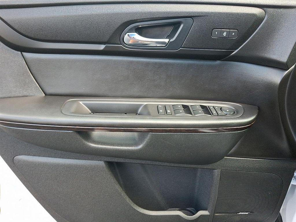 used 2016 Chevrolet Traverse car, priced at $17,500