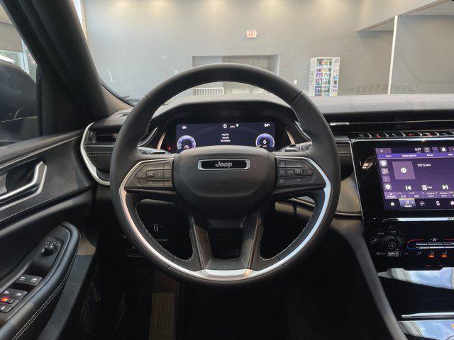 new 2025 Jeep Grand Cherokee car, priced at $34,308