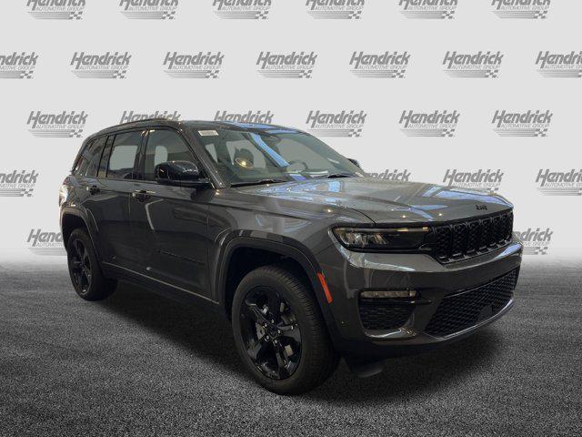 new 2025 Jeep Grand Cherokee car, priced at $46,985