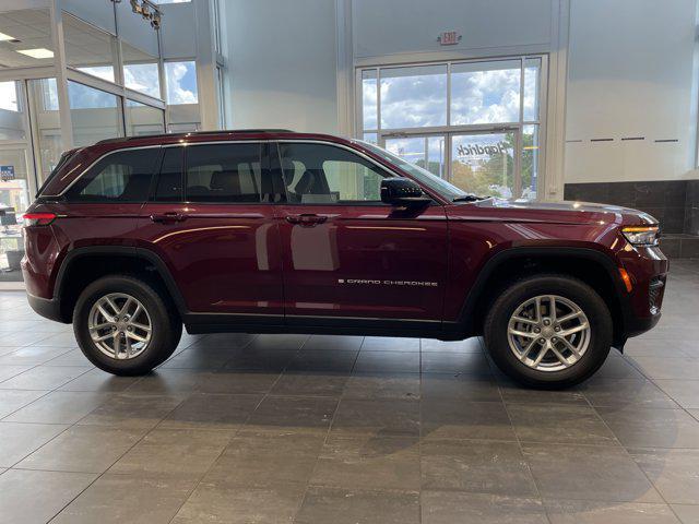 new 2025 Jeep Grand Cherokee car, priced at $37,103