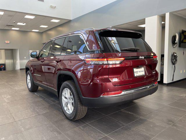 new 2025 Jeep Grand Cherokee car, priced at $37,103