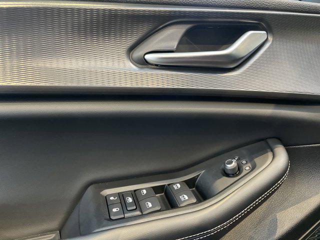 new 2025 Jeep Grand Cherokee car, priced at $37,103