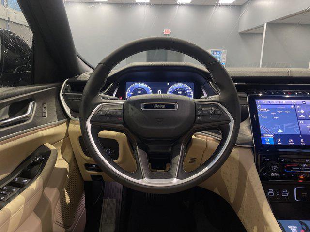 new 2025 Jeep Grand Cherokee car, priced at $44,970