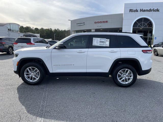 new 2025 Jeep Grand Cherokee car, priced at $37,175