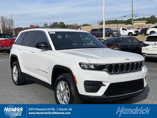 new 2025 Jeep Grand Cherokee car, priced at $37,175