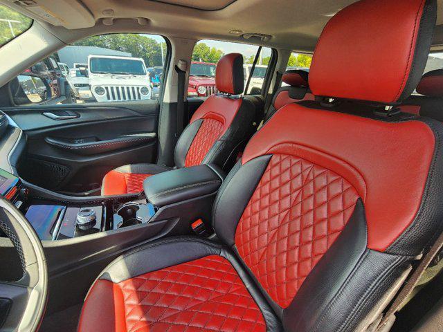 used 2023 Jeep Grand Cherokee car, priced at $32,531