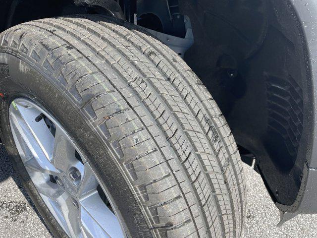 used 2025 Jeep Grand Cherokee L car, priced at $35,496