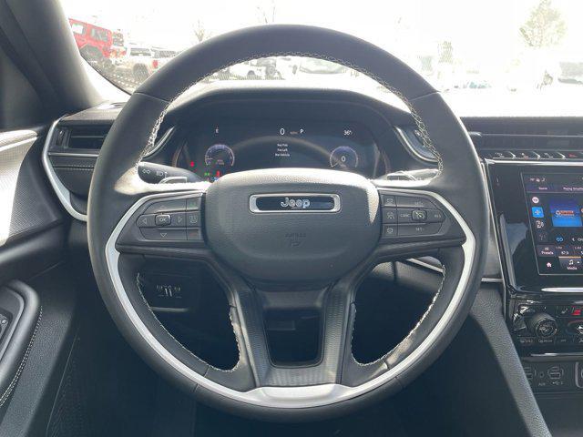 used 2025 Jeep Grand Cherokee L car, priced at $35,496