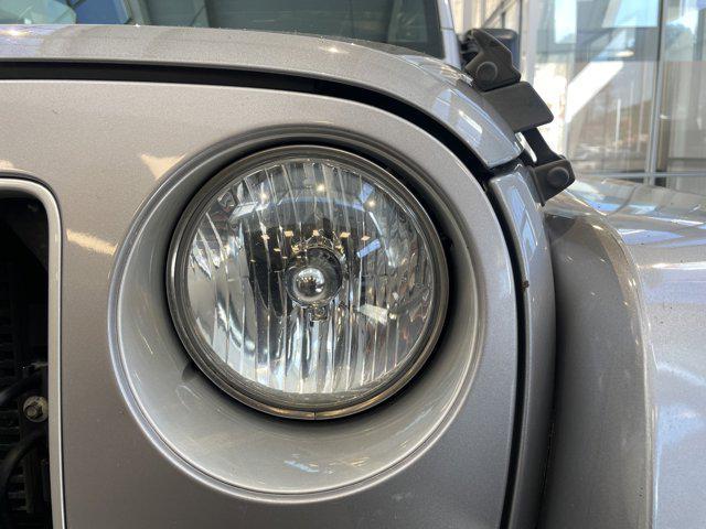 used 2016 Jeep Wrangler Unlimited car, priced at $17,950