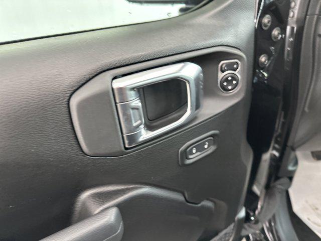 new 2025 Jeep Wrangler car, priced at $48,494