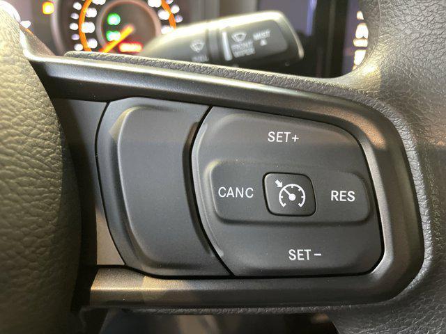 new 2025 Jeep Wrangler car, priced at $31,903