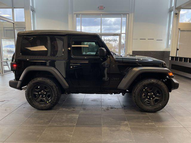 new 2025 Jeep Wrangler car, priced at $32,350