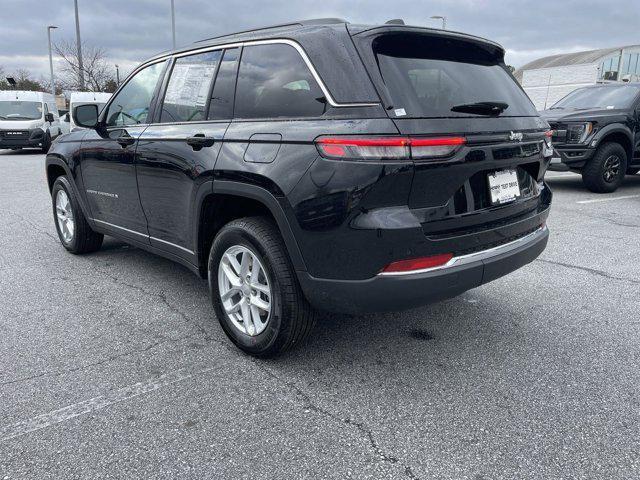 new 2025 Jeep Grand Cherokee car, priced at $38,970