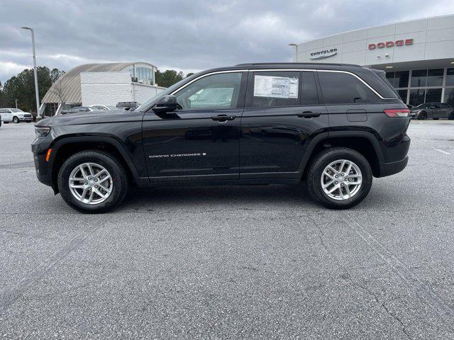 new 2025 Jeep Grand Cherokee car, priced at $38,970