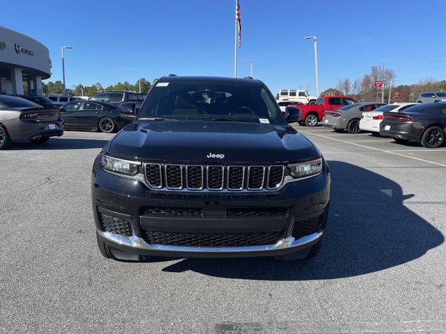 new 2025 Jeep Grand Cherokee L car, priced at $37,925