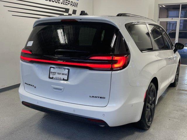 new 2024 Chrysler Pacifica car, priced at $58,460