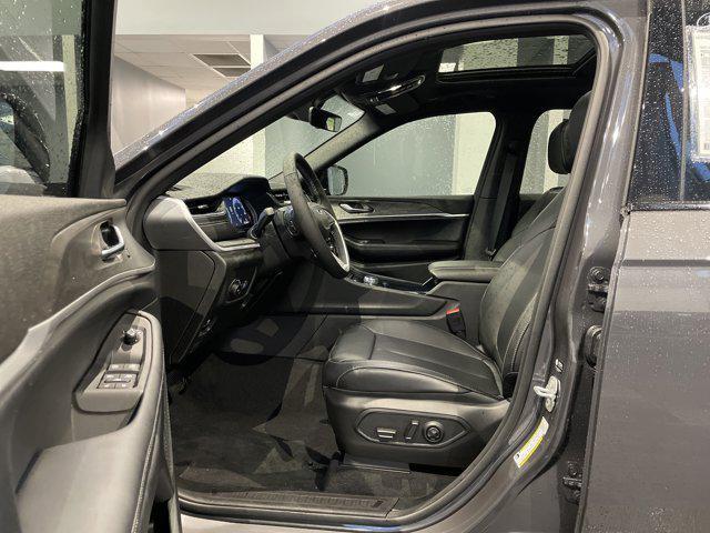 new 2025 Jeep Grand Cherokee car, priced at $41,485