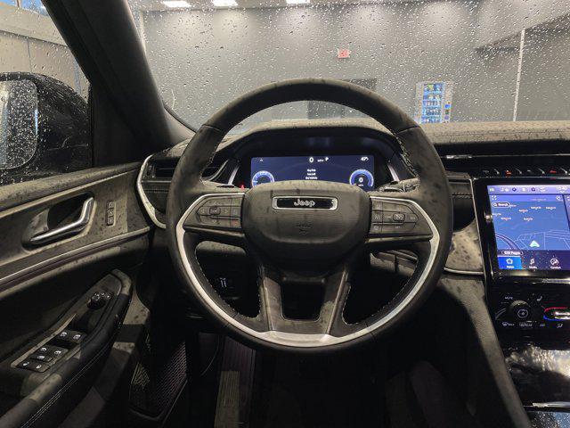 new 2025 Jeep Grand Cherokee car, priced at $41,485