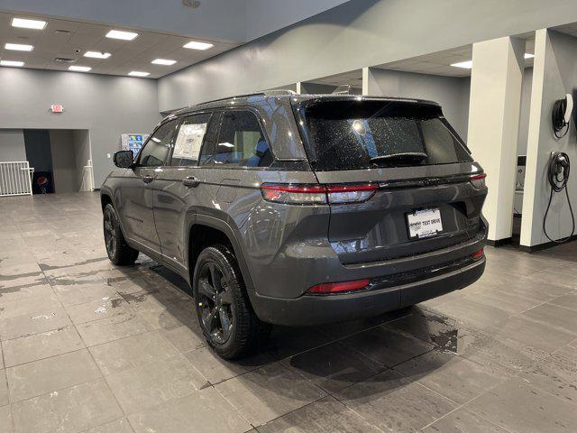 new 2025 Jeep Grand Cherokee car, priced at $41,485