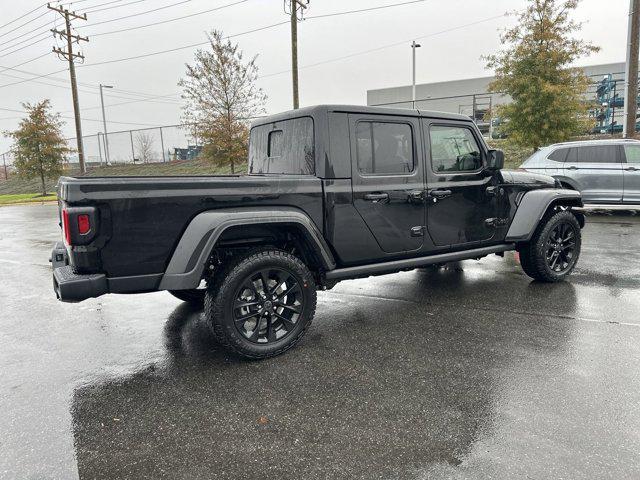 new 2025 Jeep Gladiator car, priced at $42,680