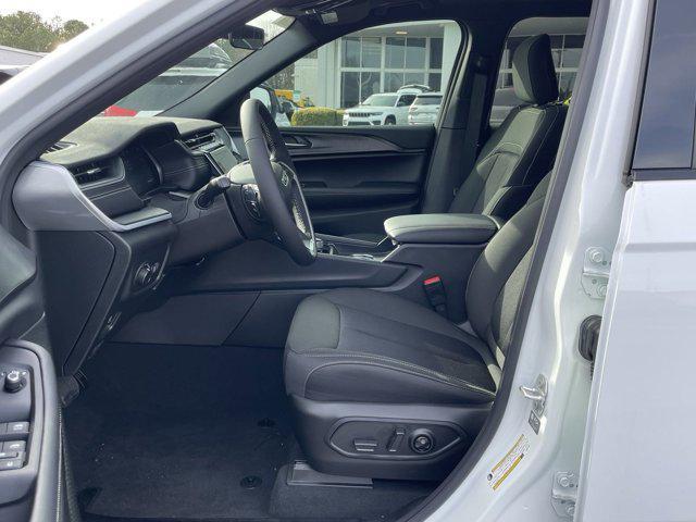 used 2025 Jeep Grand Cherokee L car, priced at $35,920