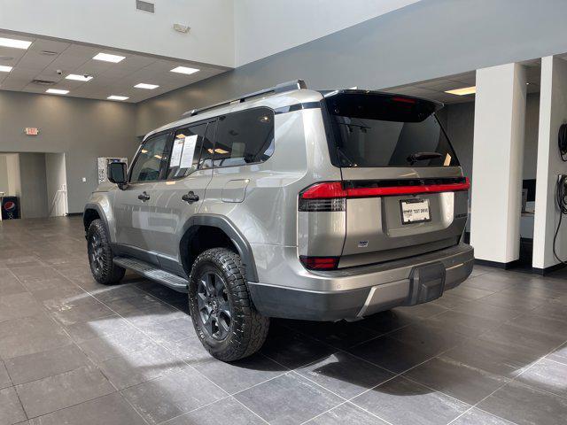 used 2025 Lexus GX 550 car, priced at $91,989