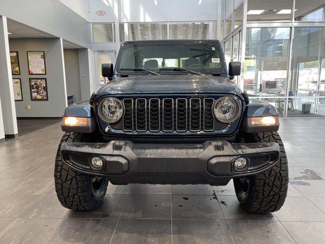 new 2025 Jeep Gladiator car, priced at $50,180