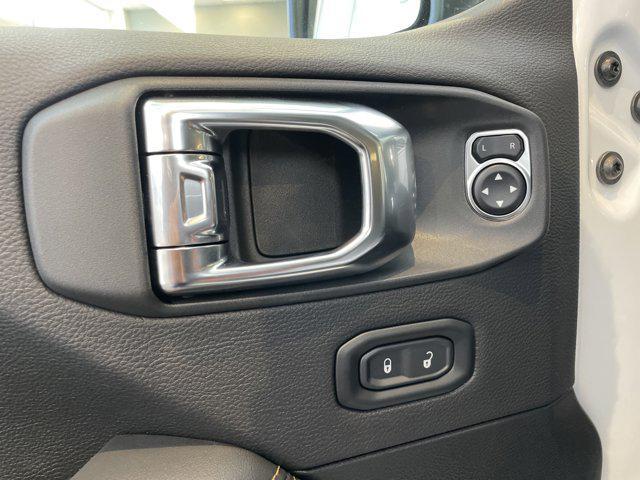 new 2025 Jeep Gladiator car, priced at $53,505