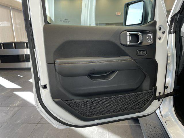 new 2025 Jeep Gladiator car, priced at $53,505