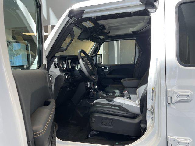 new 2025 Jeep Gladiator car, priced at $48,260
