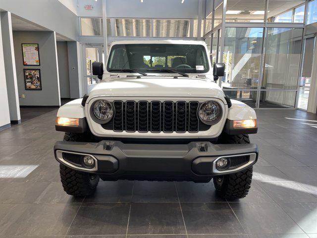 new 2025 Jeep Gladiator car, priced at $48,260