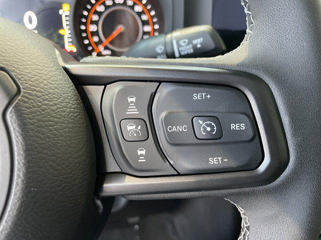 new 2025 Jeep Gladiator car, priced at $48,260