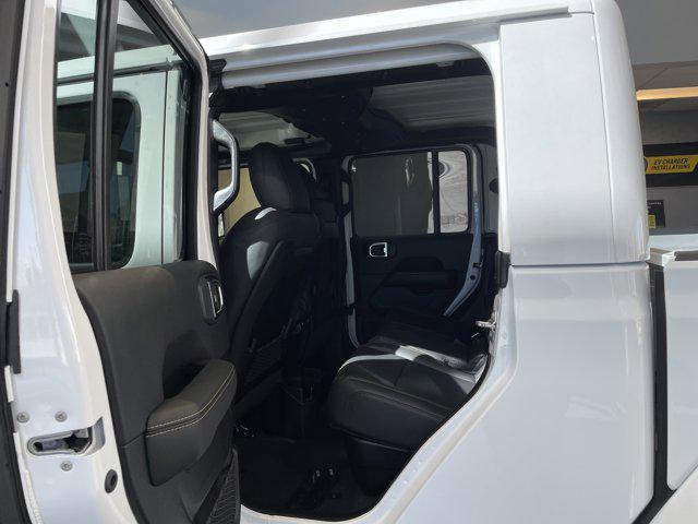 new 2025 Jeep Gladiator car, priced at $53,505