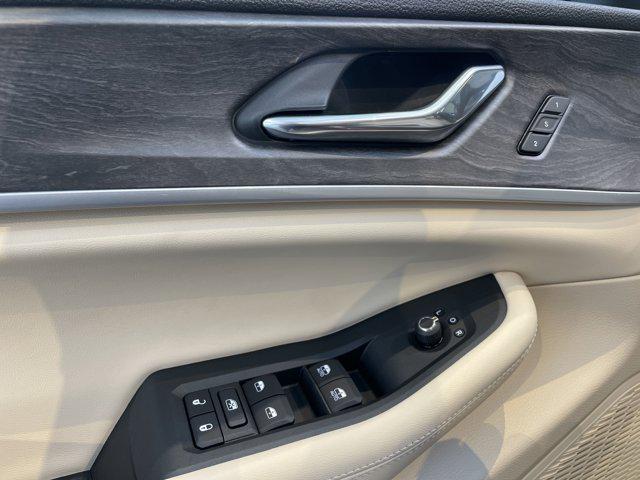 new 2025 Jeep Grand Cherokee L car, priced at $48,424