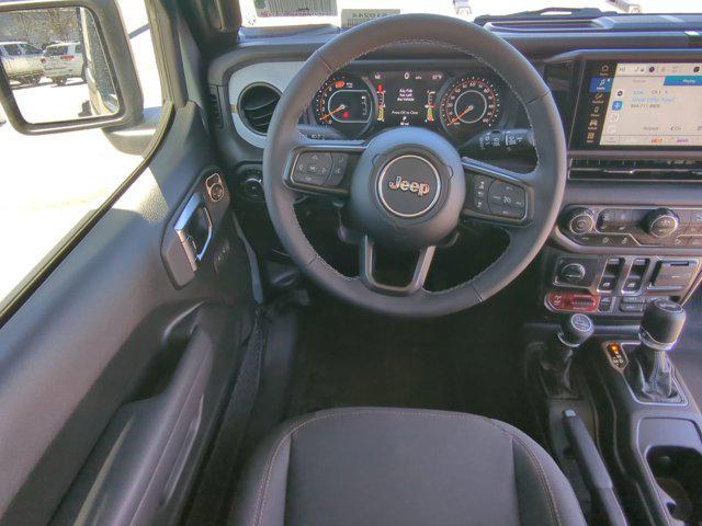 new 2025 Jeep Wrangler car, priced at $50,572