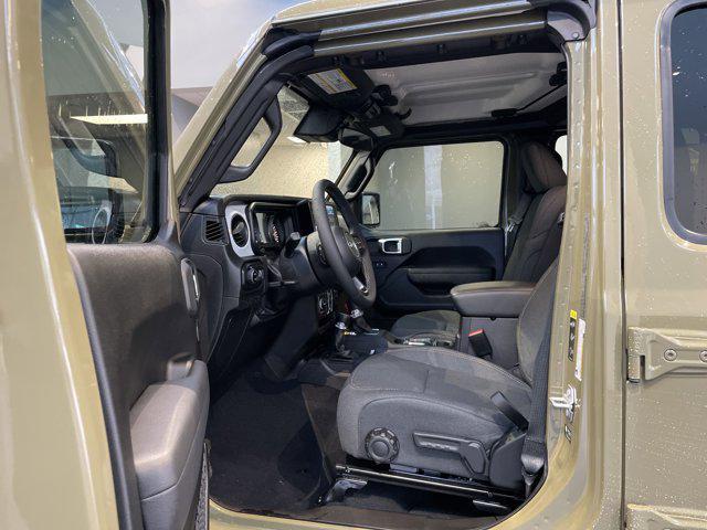 new 2025 Jeep Gladiator car, priced at $47,863