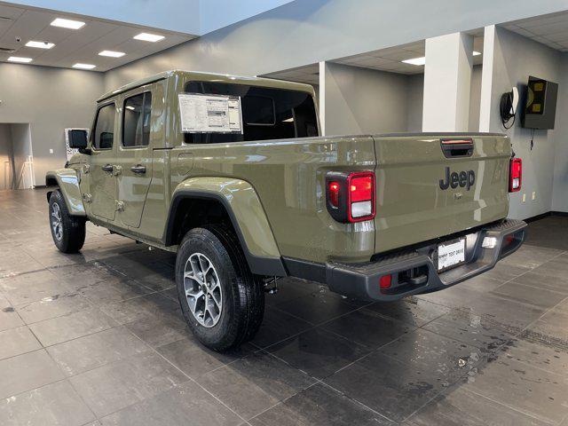 new 2025 Jeep Gladiator car, priced at $47,863