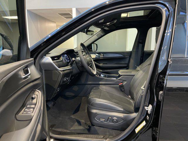 new 2025 Jeep Grand Cherokee L car, priced at $44,225