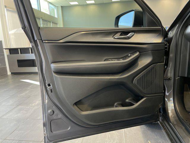 new 2025 Jeep Grand Cherokee car, priced at $36,420