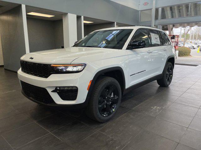 new 2025 Jeep Grand Cherokee car, priced at $49,365