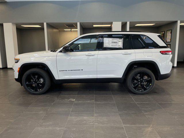 new 2025 Jeep Grand Cherokee car, priced at $49,365