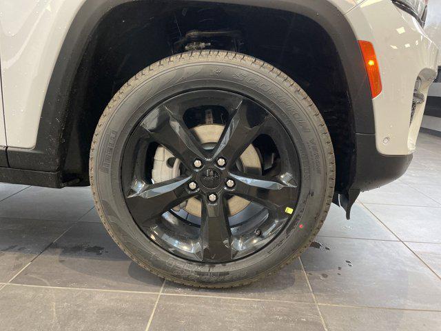 new 2025 Jeep Grand Cherokee car, priced at $49,365