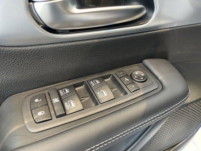 new 2026 Chrysler Pacifica car, priced at $46,315