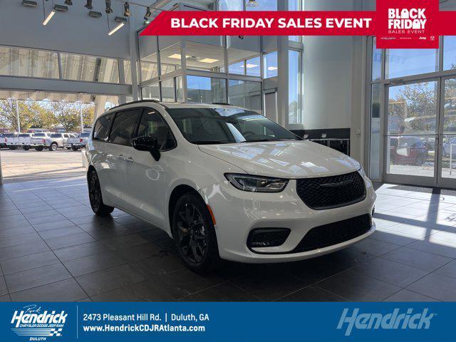 new 2026 Chrysler Pacifica car, priced at $46,315