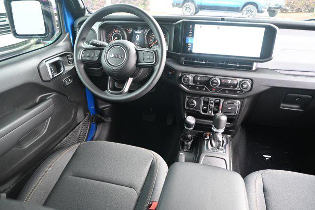 new 2025 Jeep Gladiator car, priced at $39,785