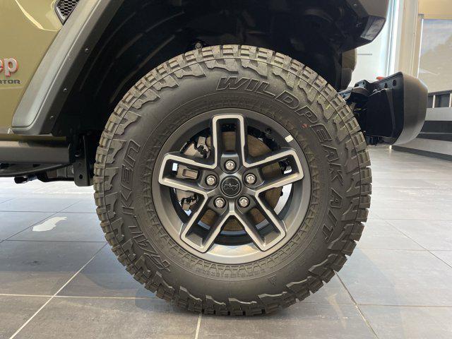 new 2025 Jeep Gladiator car, priced at $53,370