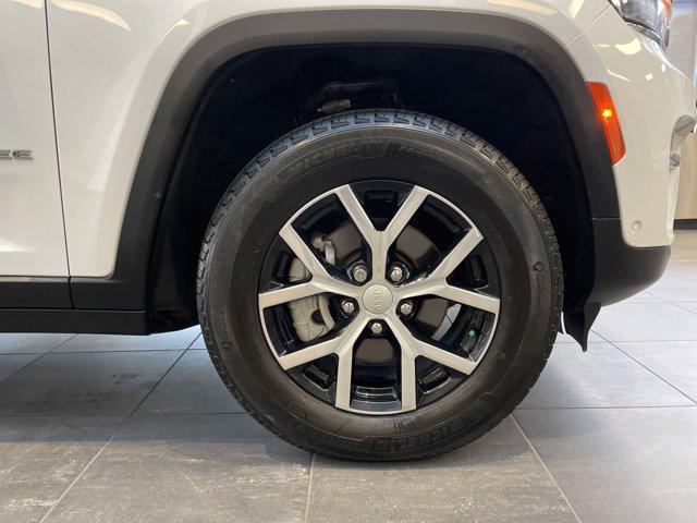 used 2024 Jeep Grand Cherokee car, priced at $41,986