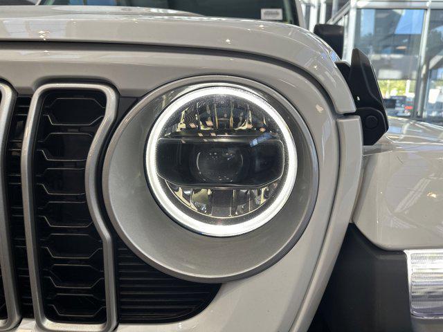 new 2025 Jeep Wrangler car, priced at $53,132